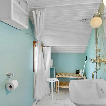 Awesome In Idestrup With Kitchen Prázdninový dům Bøtø By